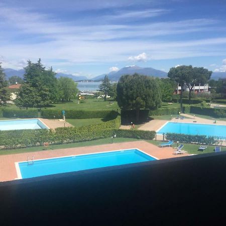 Casa Palazzo Apartamento Desenzano del Garda Exterior foto